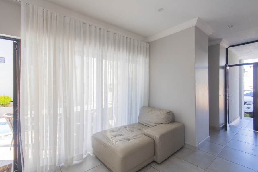 4 Bedroom Property for Sale in Melodie North West
